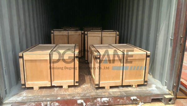 driven crane wheels in container